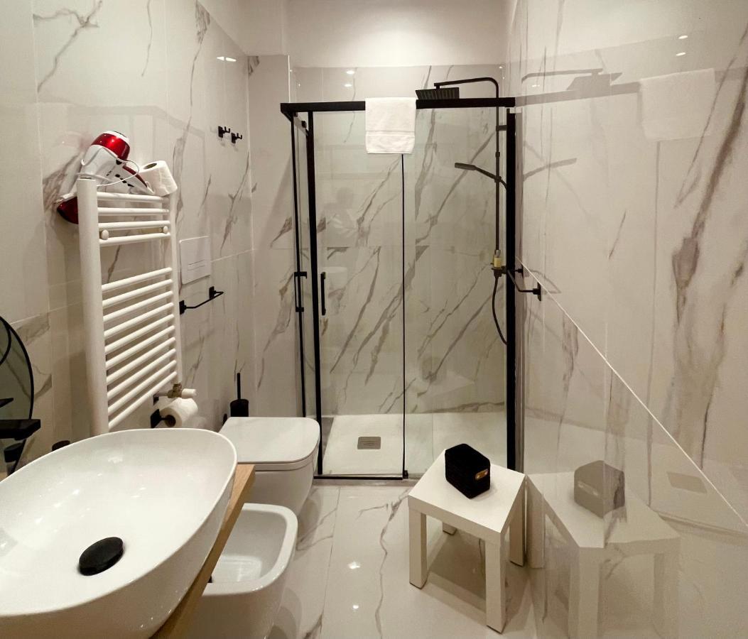 La Suite Di Dante Napoli מראה חיצוני תמונה